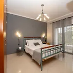 Koneva House 아파트 *