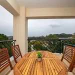 Koneva House 아파트
