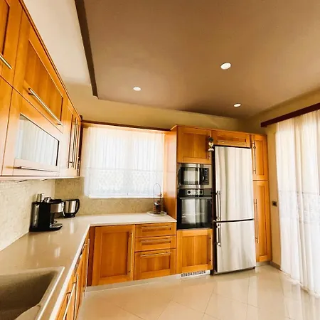 Koneva House Διαμέρισμα